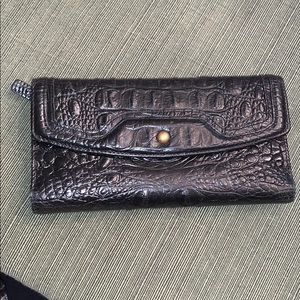 Brahmin wallet